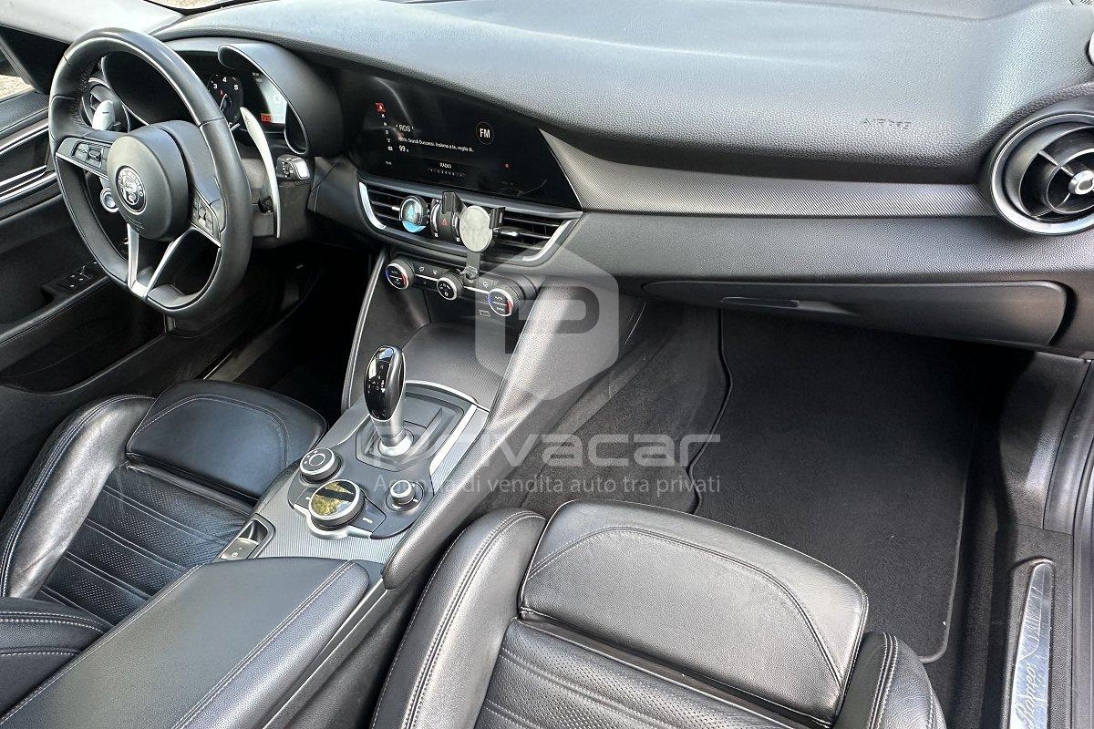 ALFA ROMEO Giulia 2.2 Turbodiesel 210 CV AT8 AWD Q4 Veloce