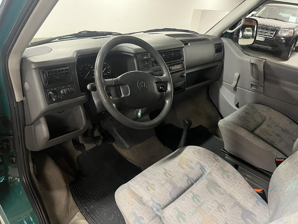 Volkswagen California T4 2.5 TDI Letto e Cucina