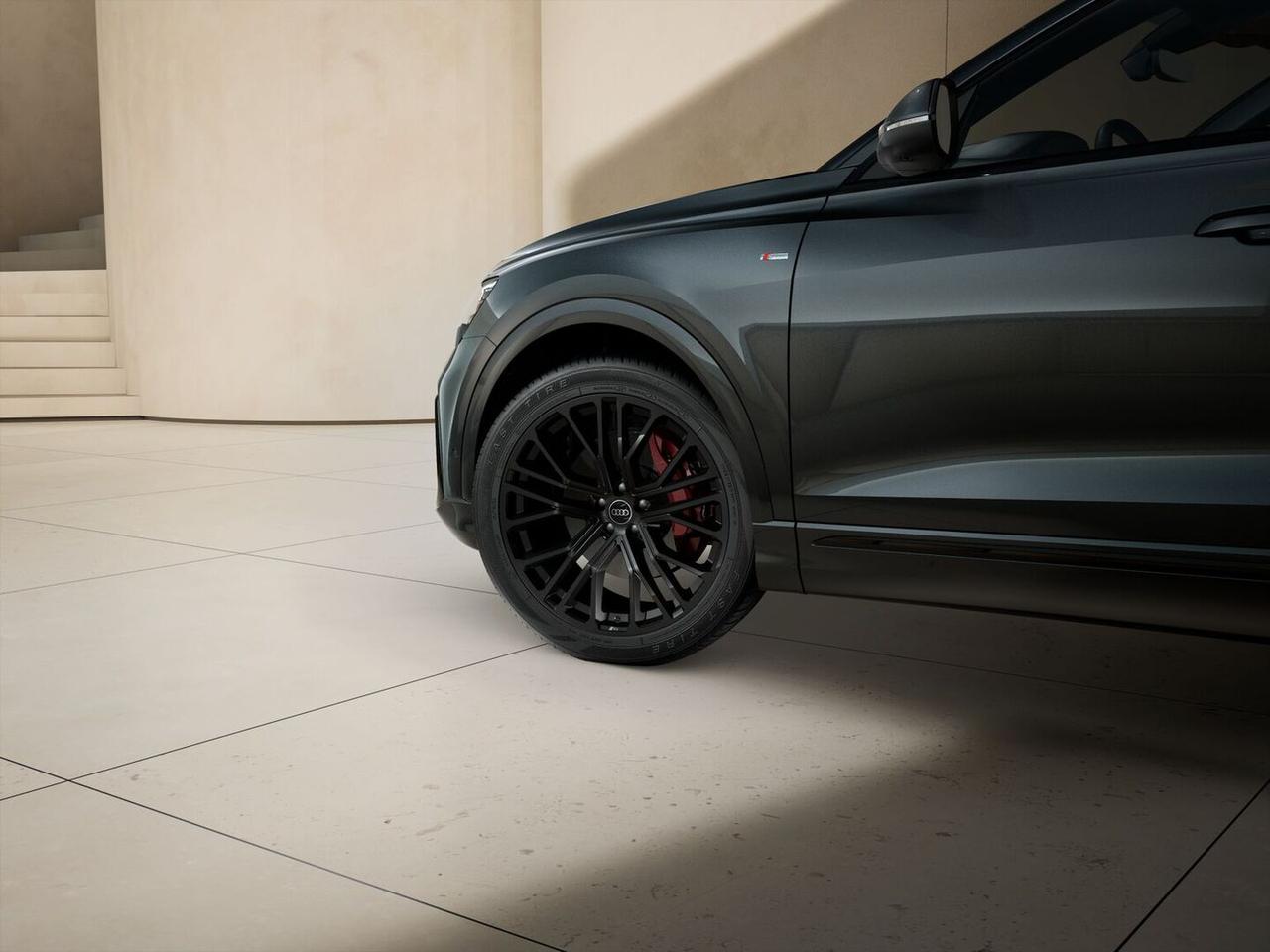 Audi Q8 SUV S line TDI quattro MY25 C.22" FULL Optional