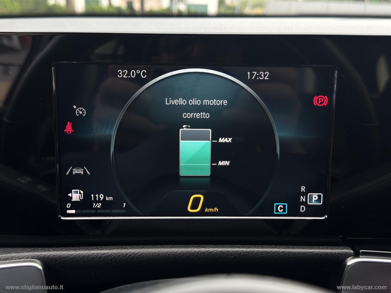 MERCEDES-BENZ GLB 220 d Automatic 4Matic Sport