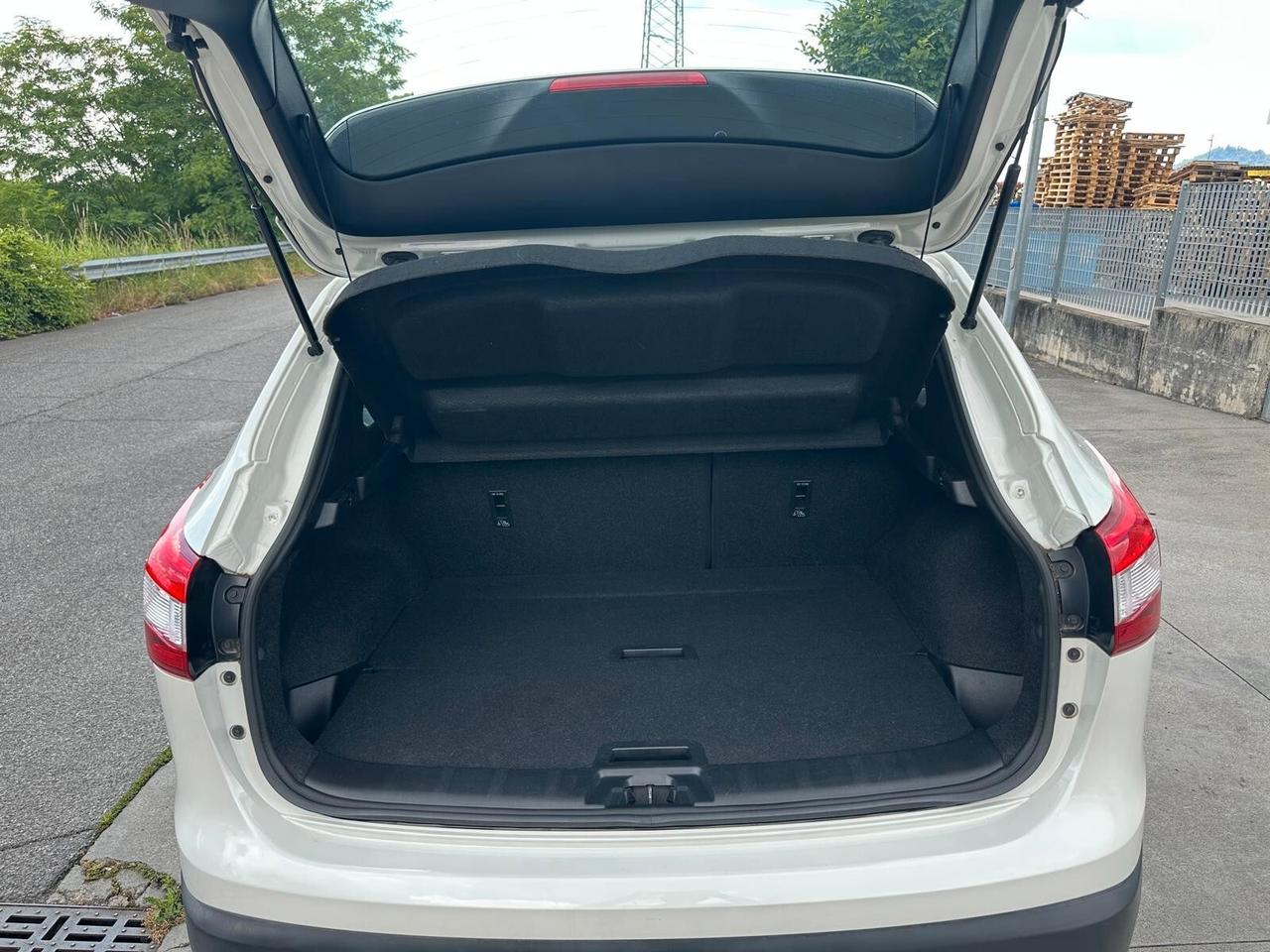 Nissan Qashqai 1.5 dCi Acenta OK Neopatentati
