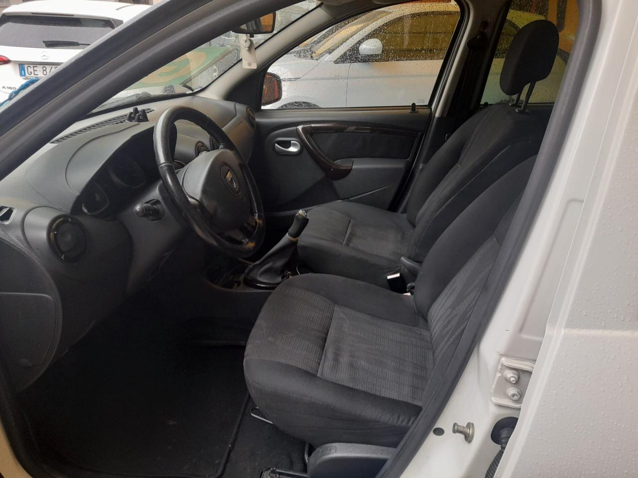 Dacia Duster 1.6cc gpl 12 mesi garanzia-2012