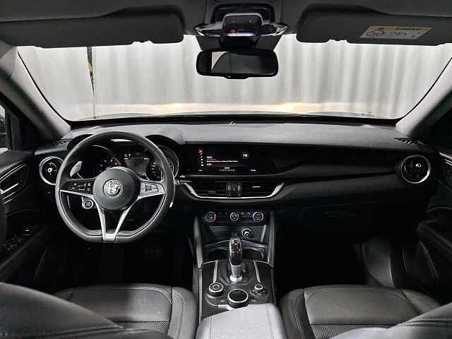 Alfa Romeo Stelvio 2.0 Turbo 200 CV AT8 Q4 B-Tech