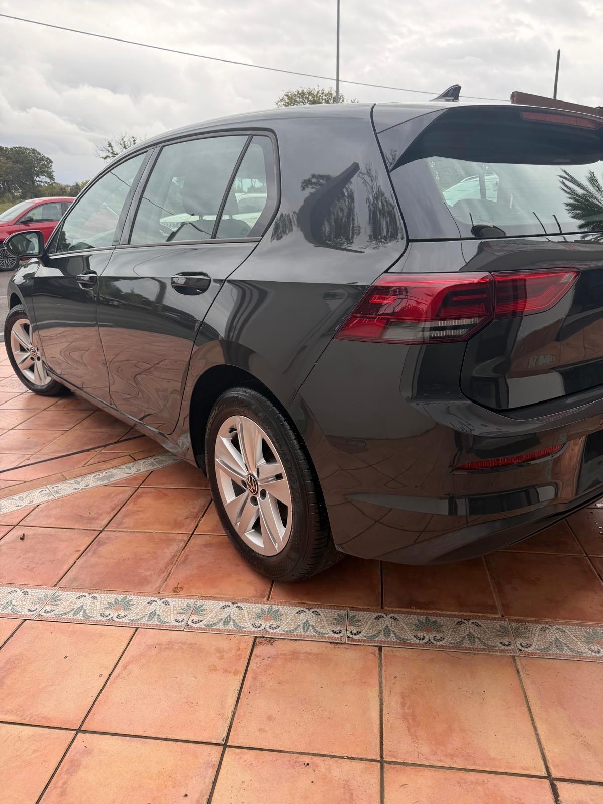 Volkswagen Golf 1.5 E- TSI EVO ACT Life DSG