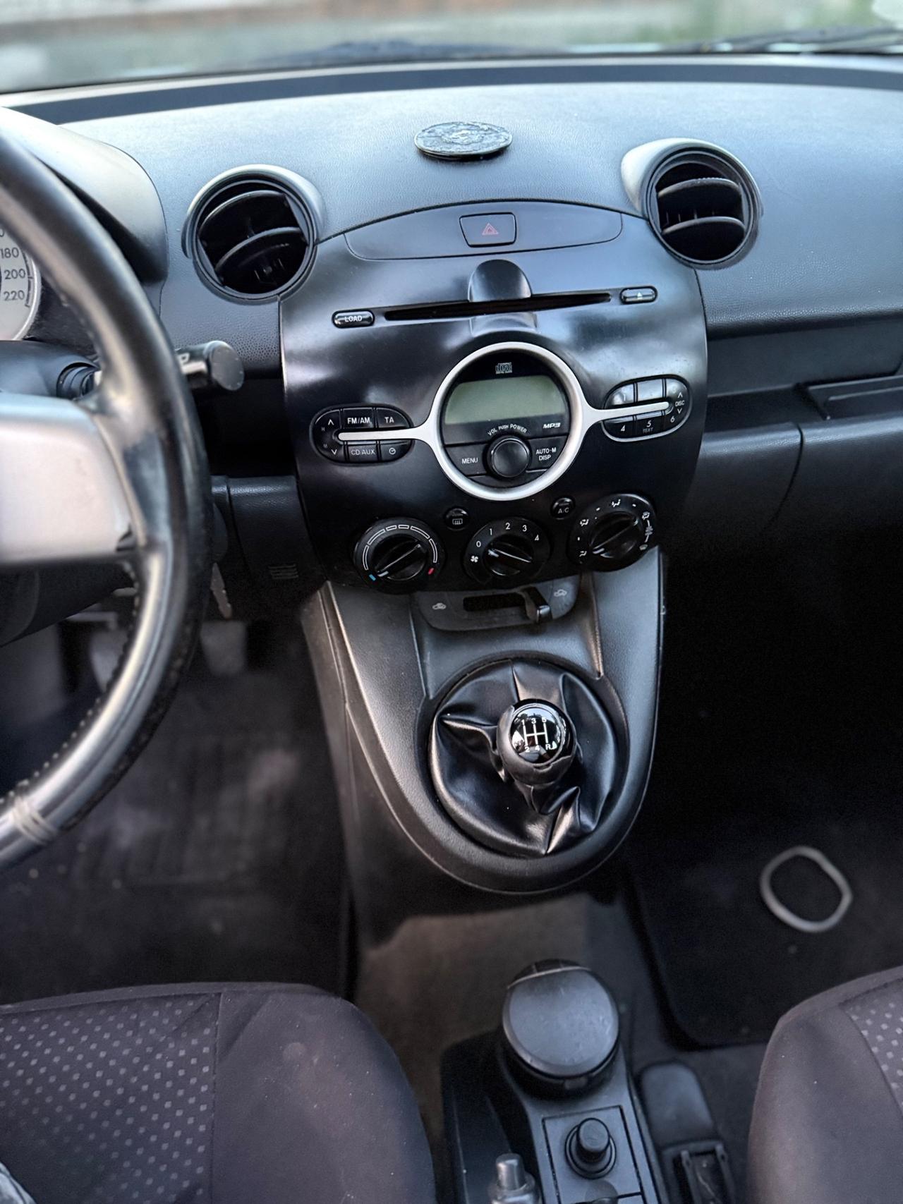 Mazda 2 Mazda2 1.3 16V 75CV 5p. Easy