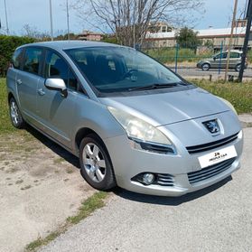 Peugeot 5008 1.6 HDi 112CV Premium *7 POSTI*