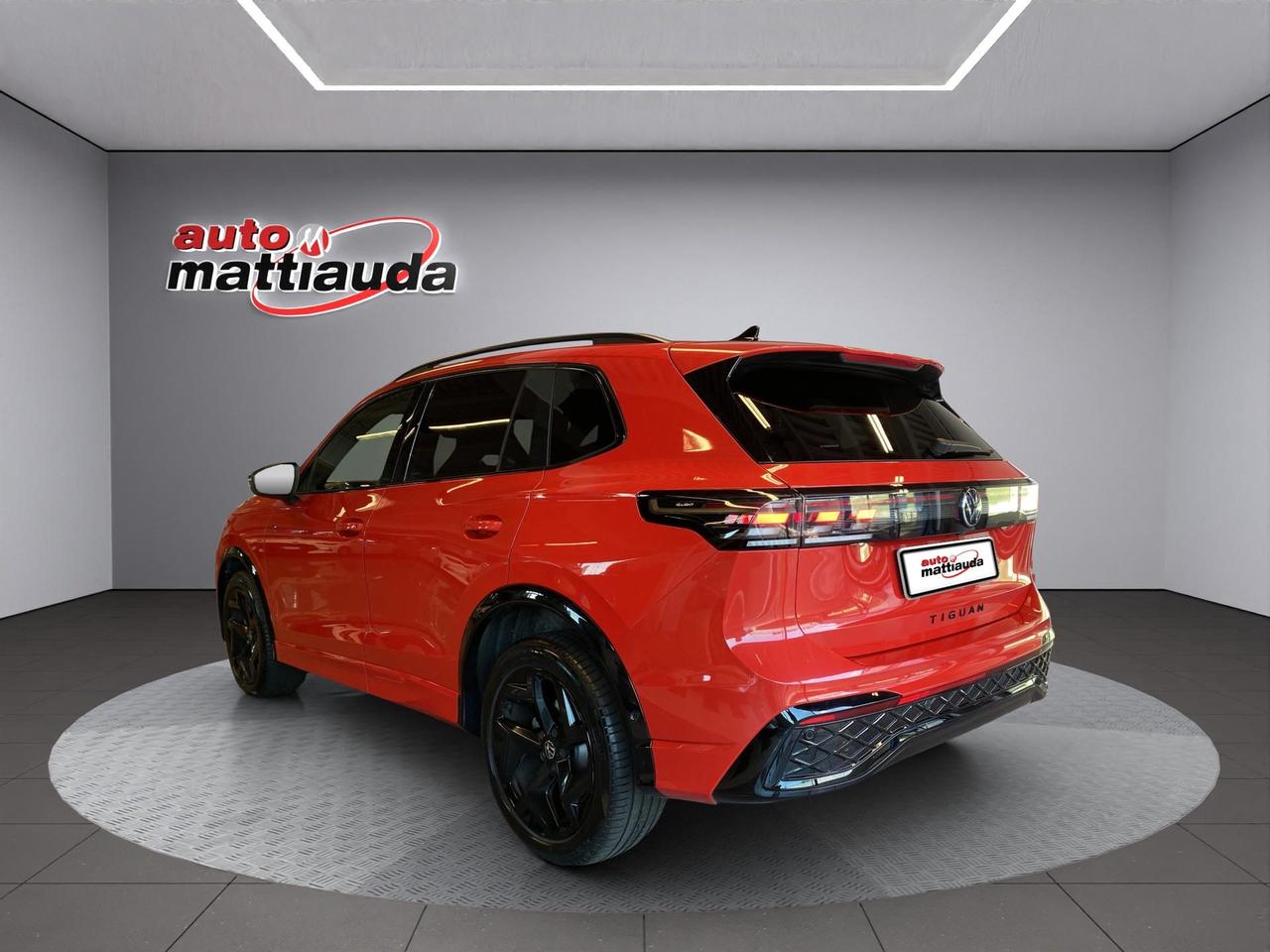 Volkswagen Tiguan 2.0 tdi R-Line 4motion 193cv dsg