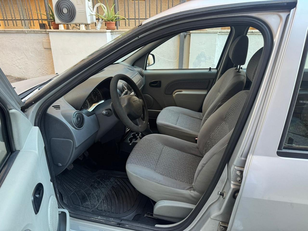 DACIA Logan 1.5 dCi 85CV 5 posti Laureate