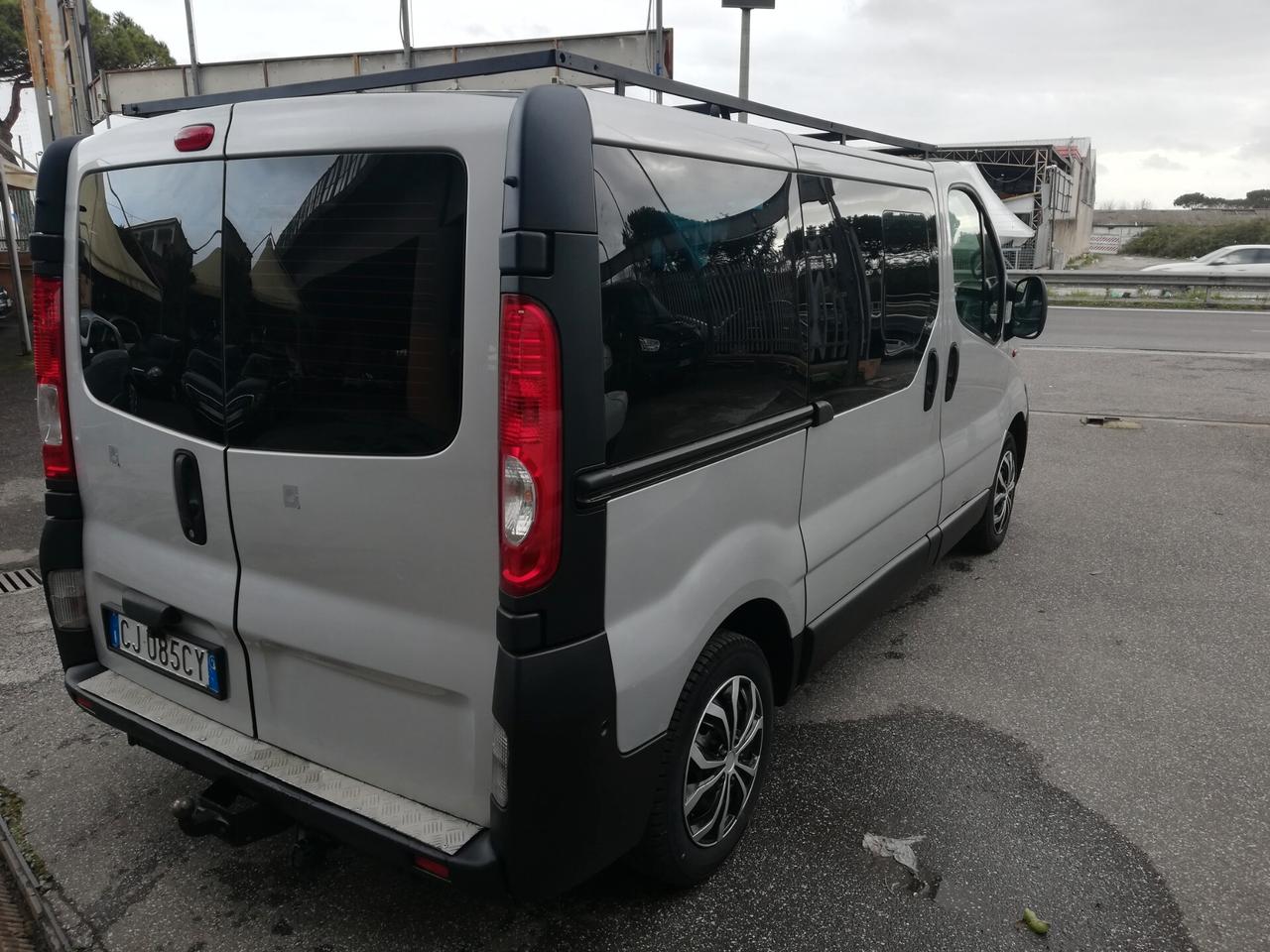 Renault Trafic 1.9 dCi/100CV PC-TN Combi 6 Posti