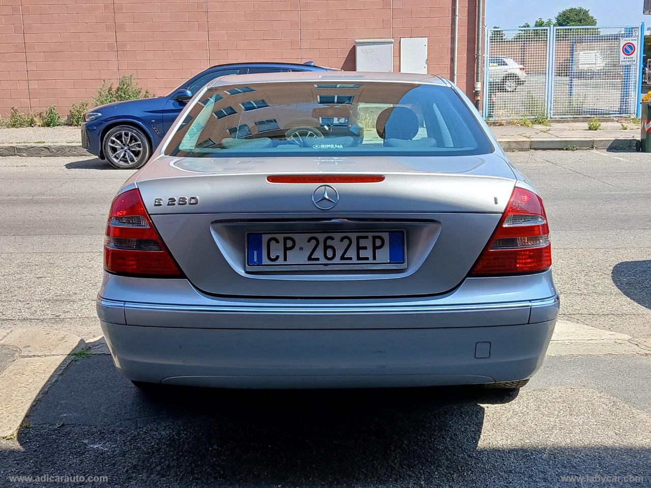 MERCEDES-BENZ E 270 CDI Elegance
