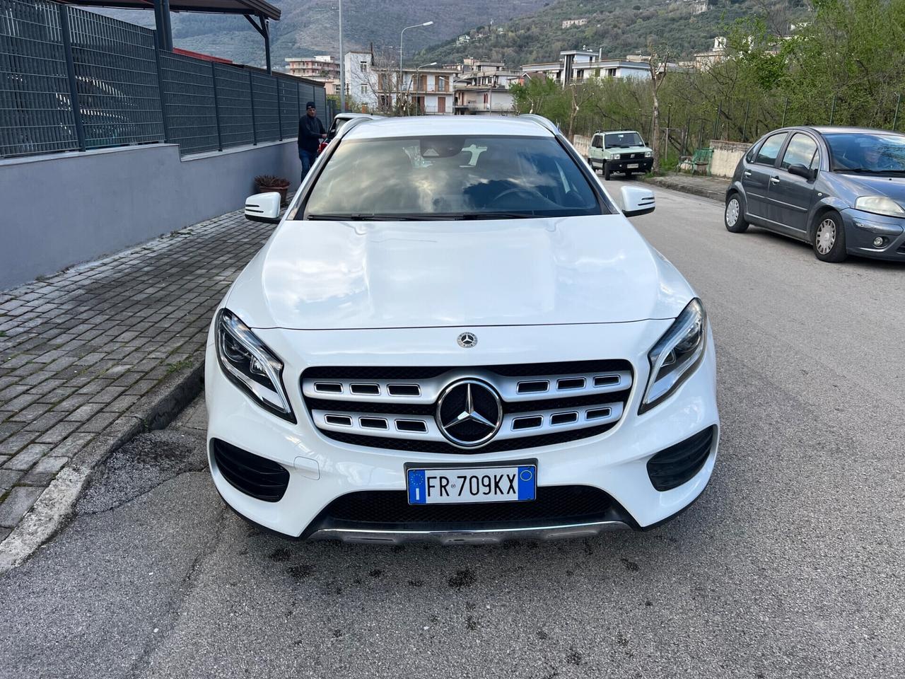 Mercedes GLA 200d AUTOMATIC Amg Premium 2018