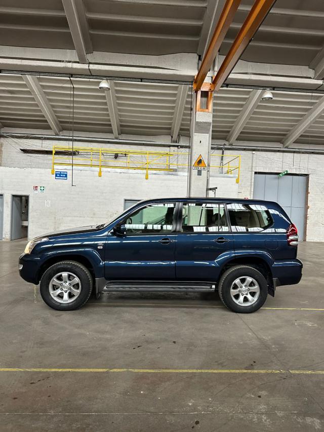 TOYOTA Land Cruiser 3.0 D-4D 16V cat 5 porte Sol 7 posti