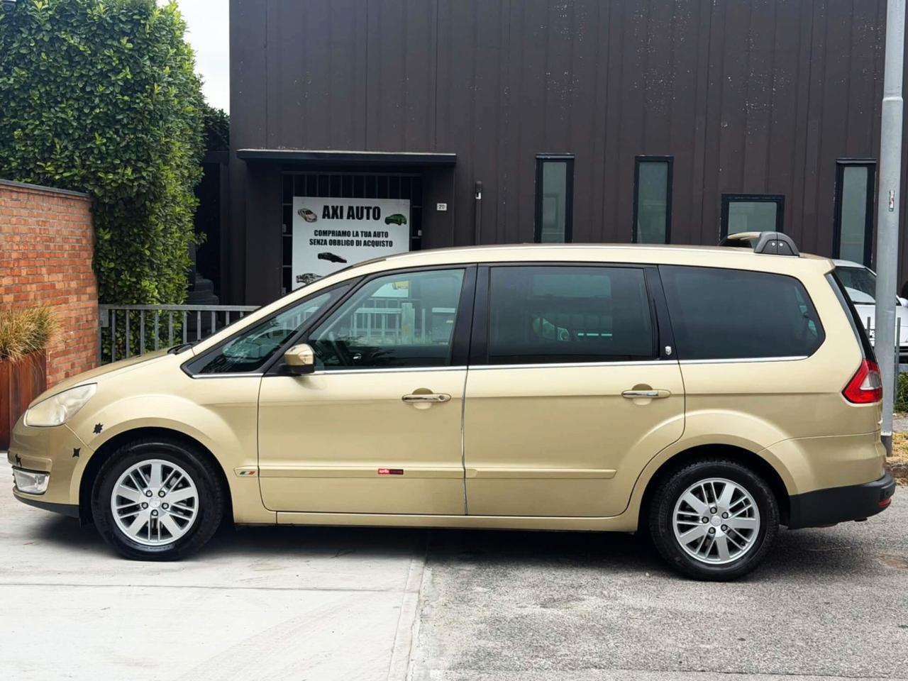 Ford Galaxy 2.0 TDCi 140 CV Ghia-7Posti-Tag.Reg-U.Prop
