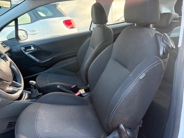 Peugeot 208 PureTech 68 3 porte Active