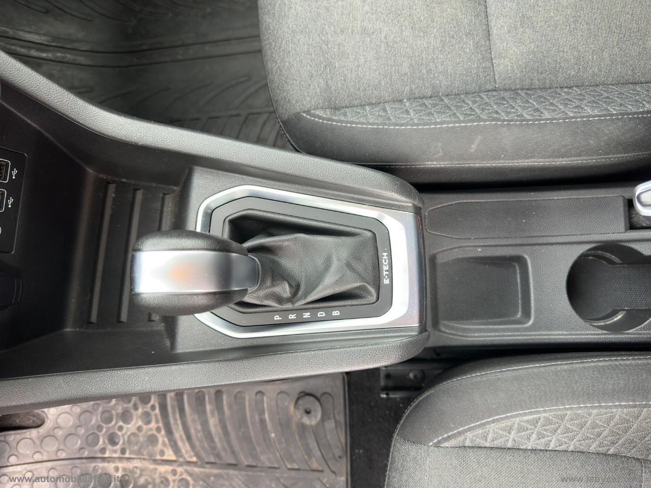 RENAULT Clio Hybrid E-Tech 140 CV 5p. Zen Full Hybrid