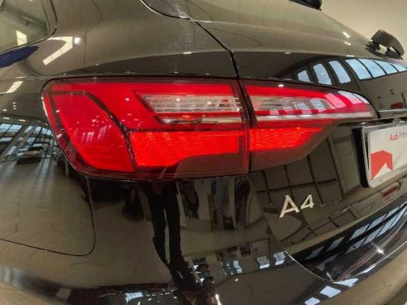 Audi A4 V 2019 Avant 35 2.0 tfsi mhev Business Advanced 150cv s-tronic