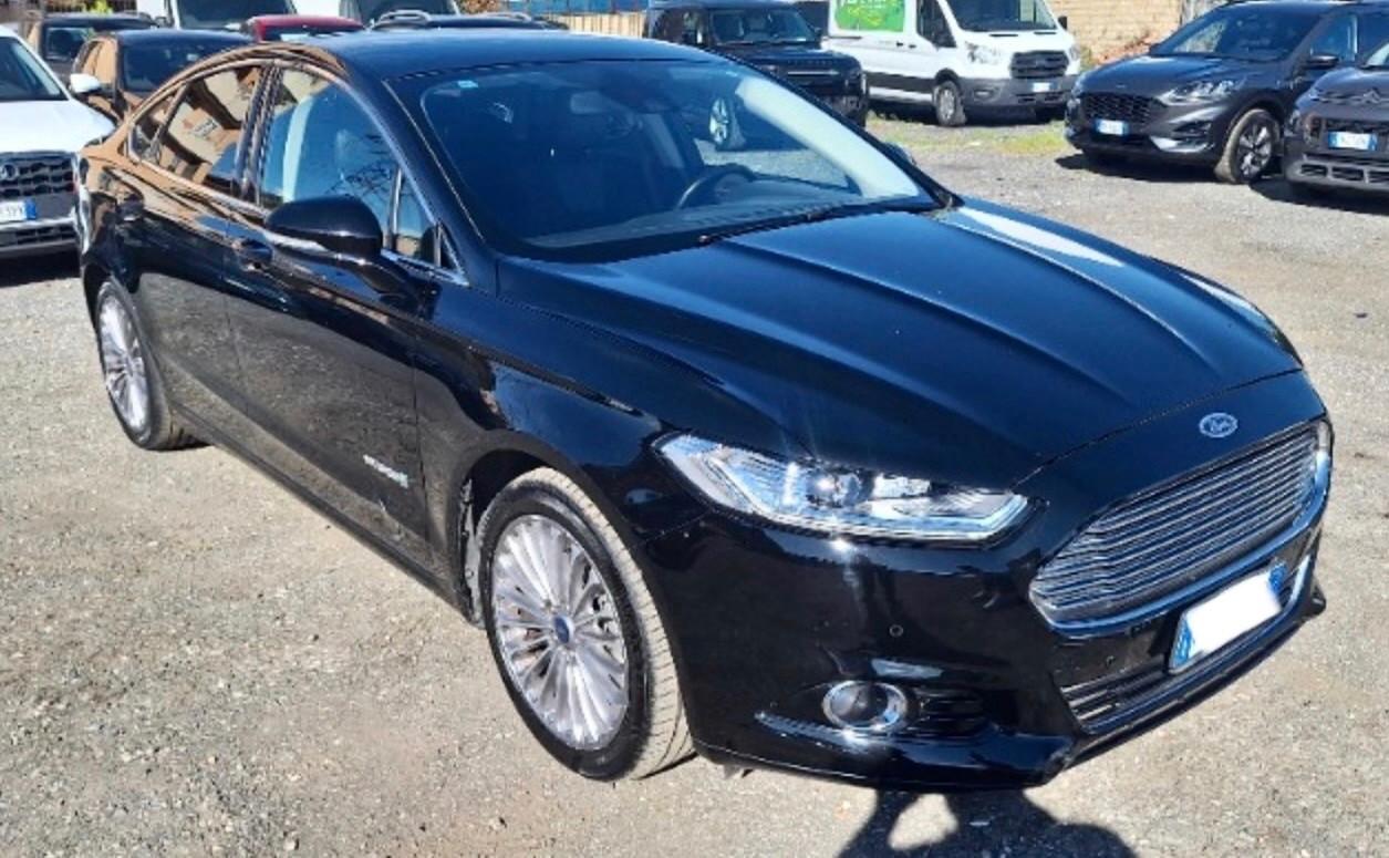 Ford Mondeo Full Hybrid 2.0 187 CV eCVT 4 porte Titanium Business