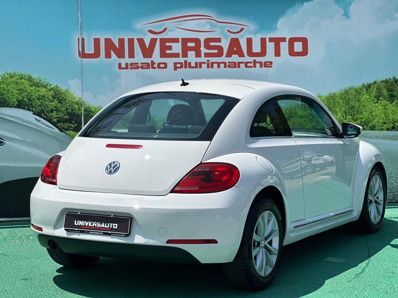 Volkswagen Maggiolino 1.6 TDI 105cv Design 2012