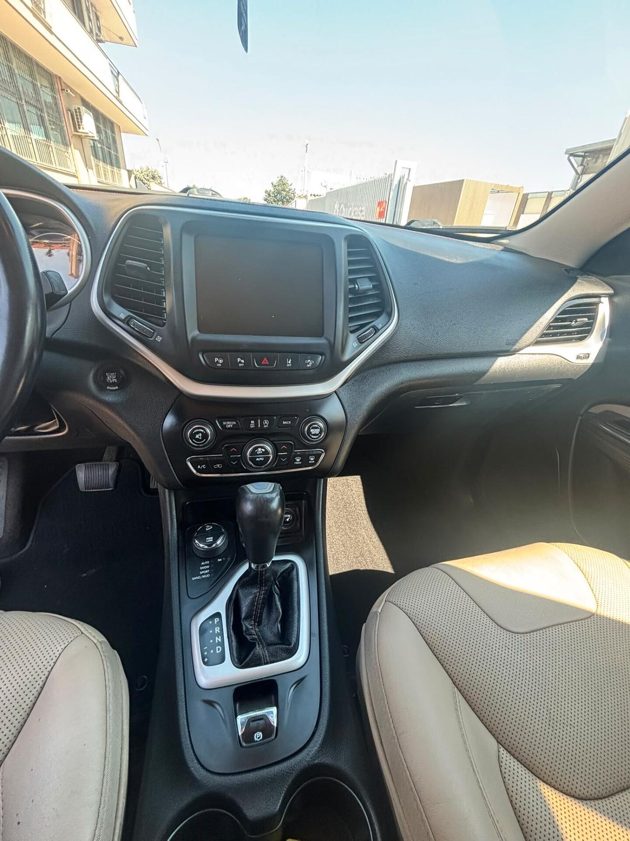 Jeep Cherokee 2.2 Mjt II 4WD Active Drive I Limited ANNO 2016
