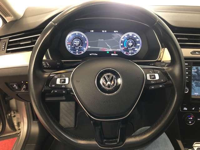 Volkswagen Passat Variant 2.0 TDI DSG Executive Virtual Navy Vetri Scuri