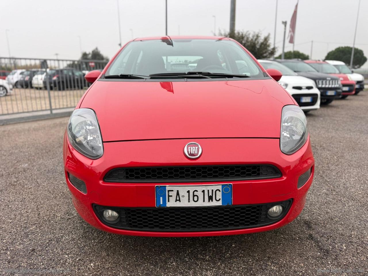FIAT Punto 1.3 MJT II S&S 75CV LOUNGE