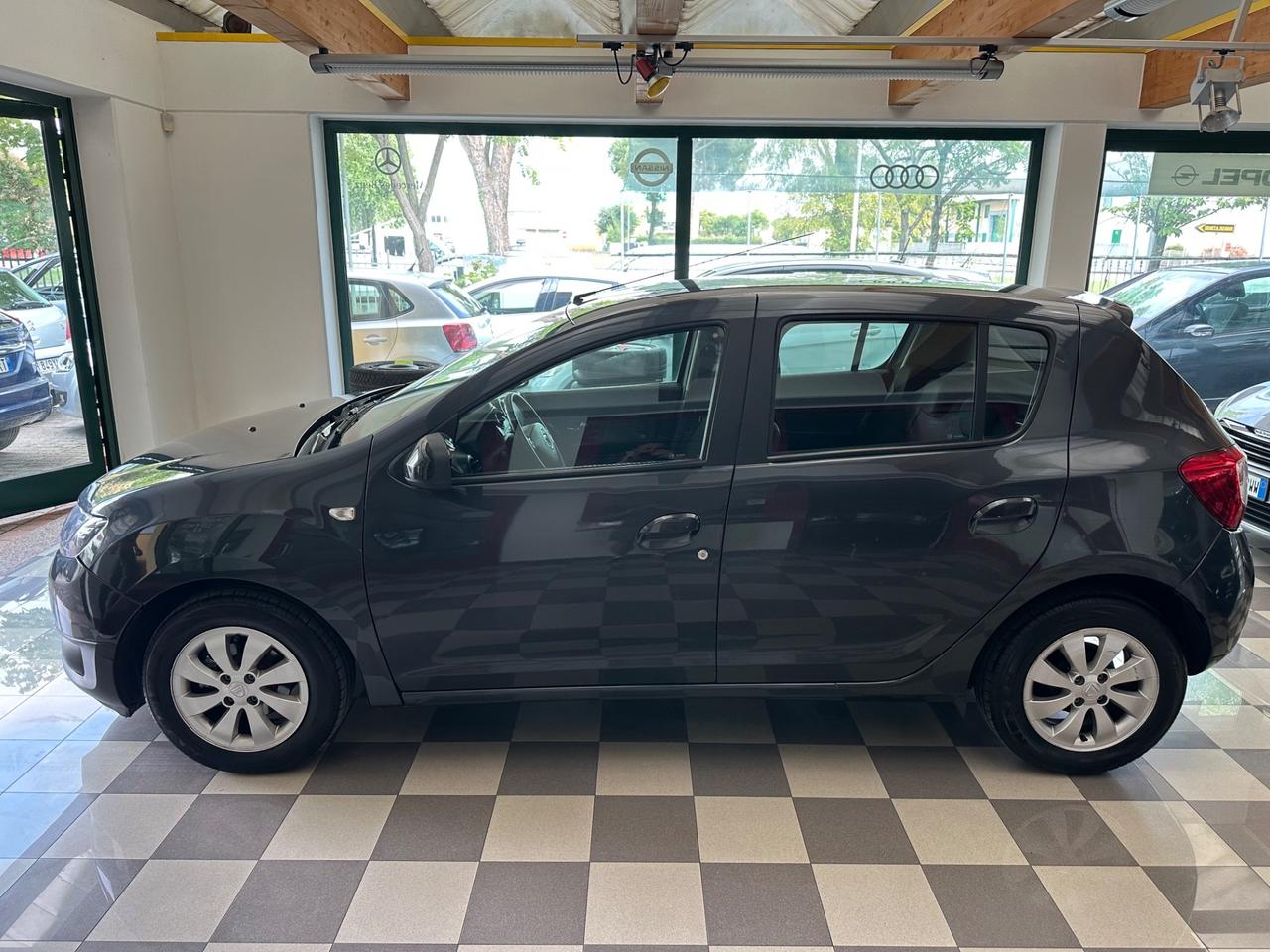 Dacia Sandero 1.2 GPL 75CV Extra Neopatentati