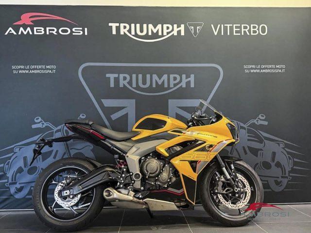 TRIUMPH Daytona 660