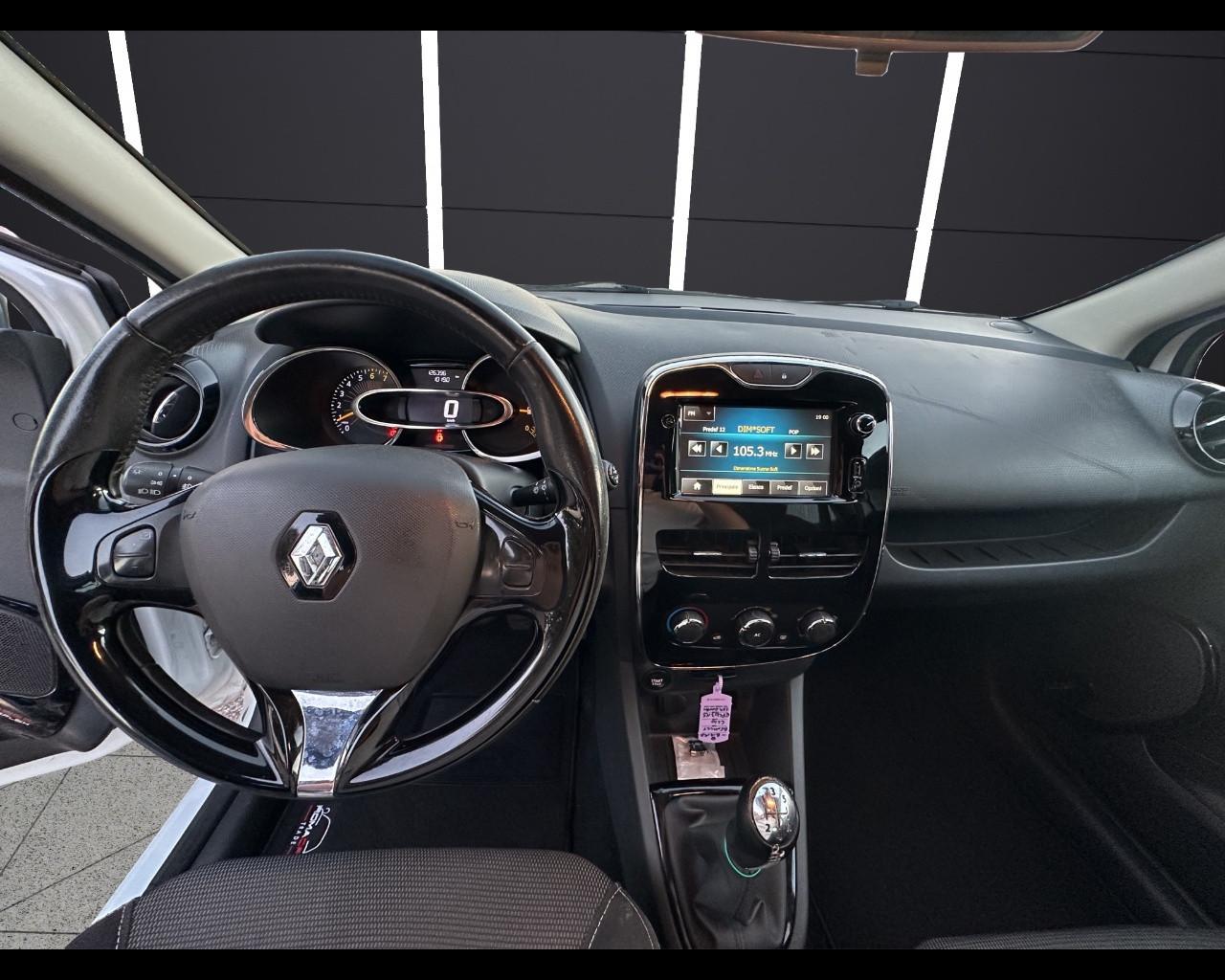 RENAULT Clio 4ª serie - Clio 1.2 75CV 5 porte Live