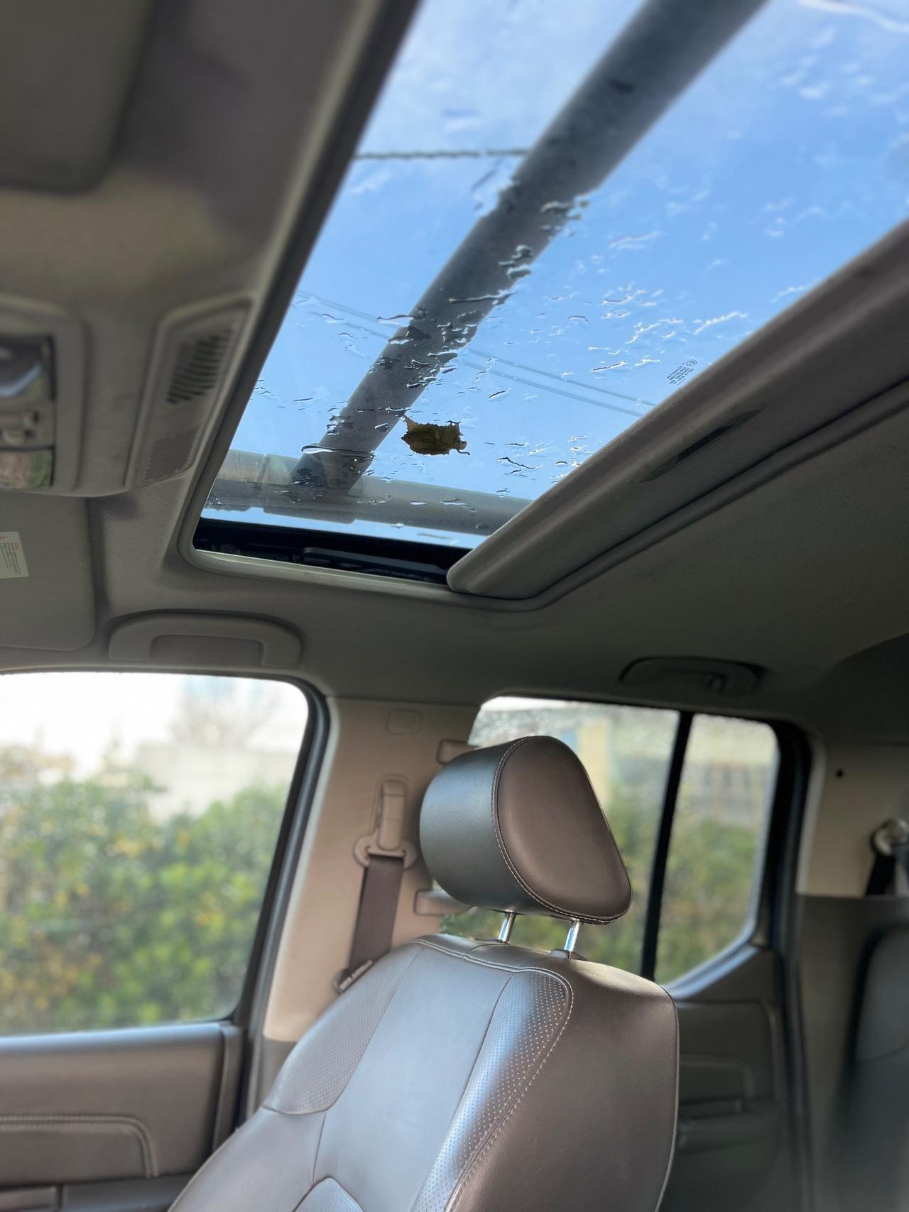 Nissan Navara 3.0 dCi 4 porte Double Cab LE V6