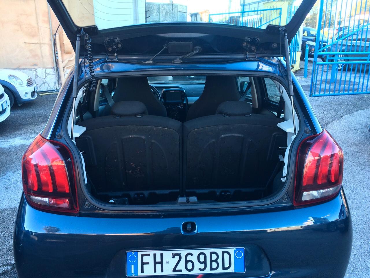 2017 Peugeot 108-----1.0 benzina tagliandata per neopatentati!!!!