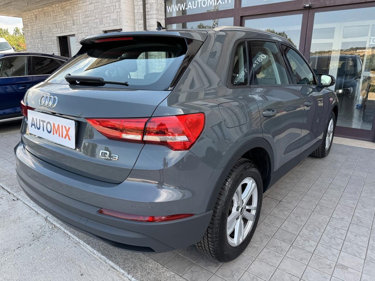 Audi Q3 35 2.0 Tdi Business S-Tronic