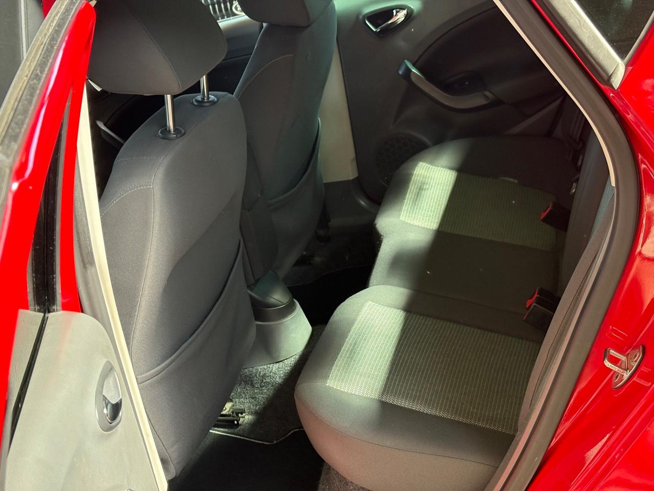 Seat Ibiza 1.4 5p. Style Dual
