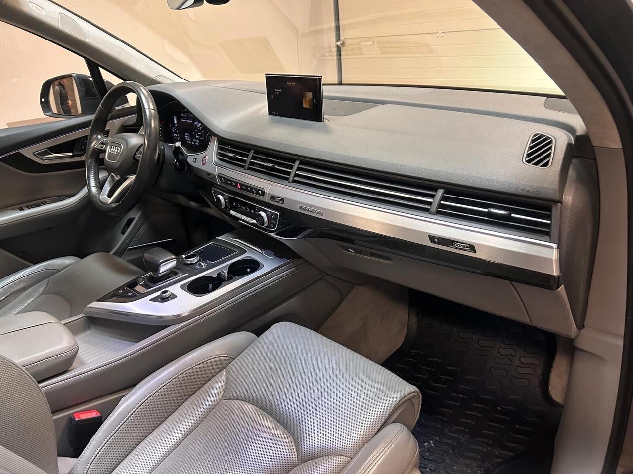 Audi SQ7 435cv tetto apribile