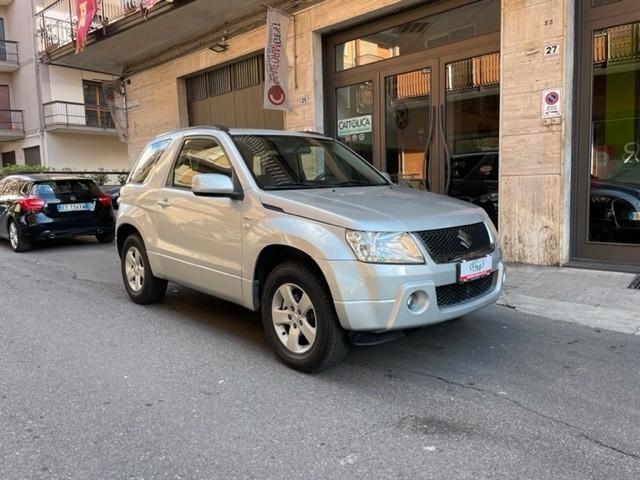 Suzuki Grand Vitara 1.9 DDiS - 3 porte 4x4