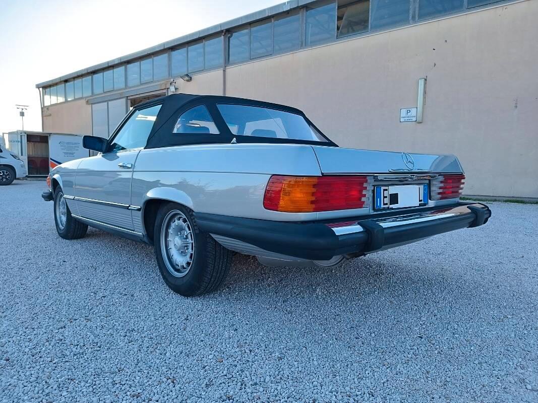 Mercedes SL 380 CABRIO iscritta ASI