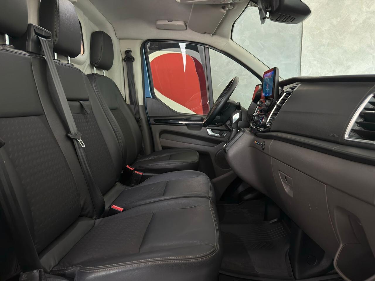 Ford Transit Custom 320 2.0 EcoBlue 185 PC Furgone Sport