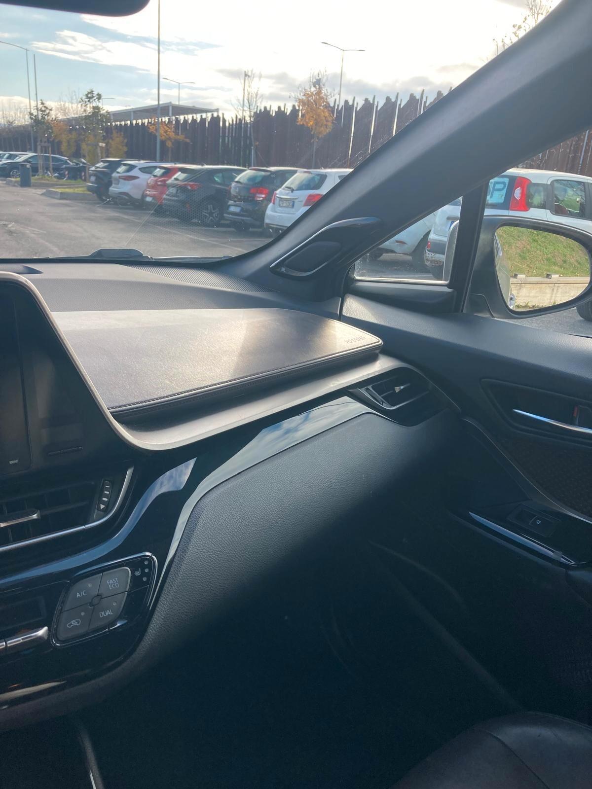 Toyota C-HR 1.8 Hybrid E-CVT Lounge IMMACOLATA