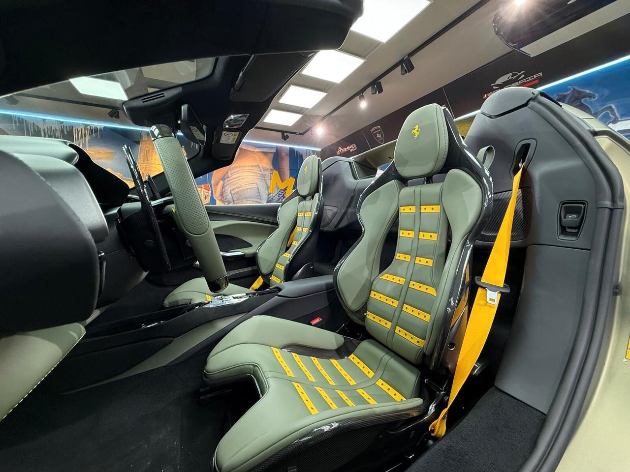 Ferrari 296 GTS (296)