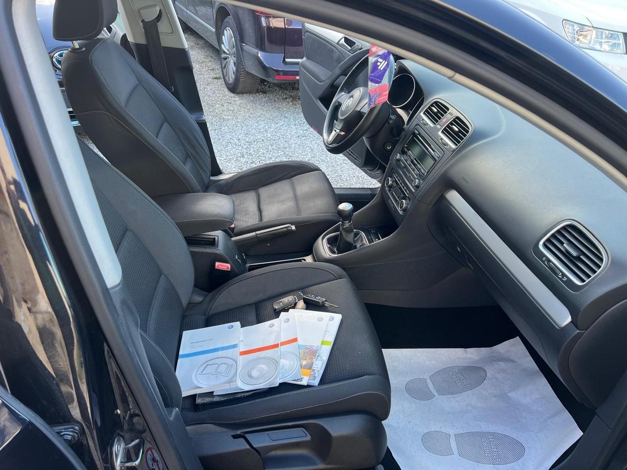 Volkswagen Golf 1.6 TDI DPF 5p. Highline