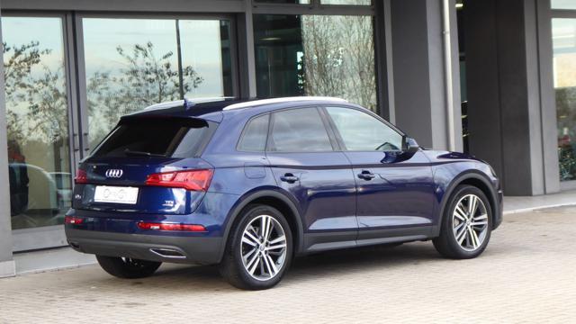 AUDI Q5 2.0 TDI Quattro S-Tronic