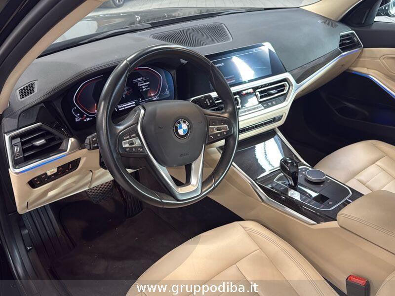 BMW Serie 3 G21 2019 Touring Diese 320d Touring mhev 48V Luxury auto