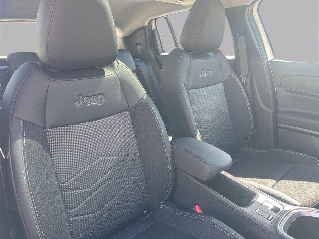 JEEP Avenger 1.2 turbo e-hybrid mhev Summit fwd 110cv edct6 del 2026
