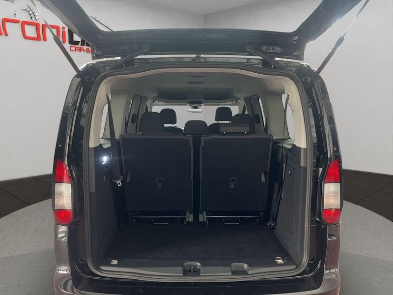 Ford Grand Tourneo Connect 2.0 EcoBlue 90kW Titanium Auto