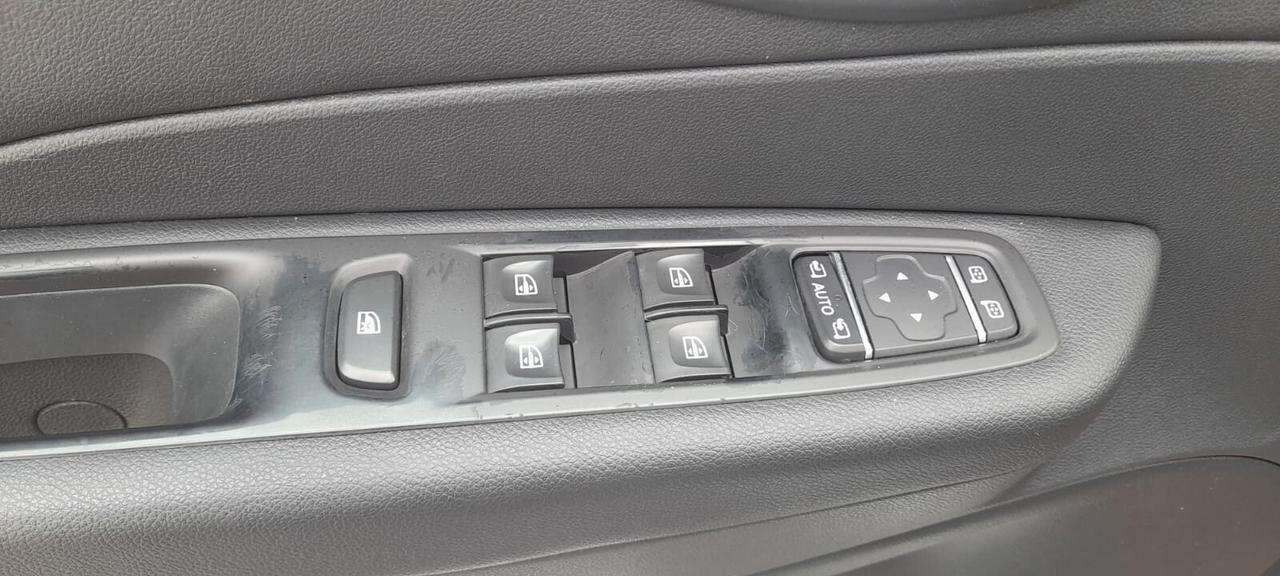 Renault Captur dCi 8V 90 CV Sport Edition