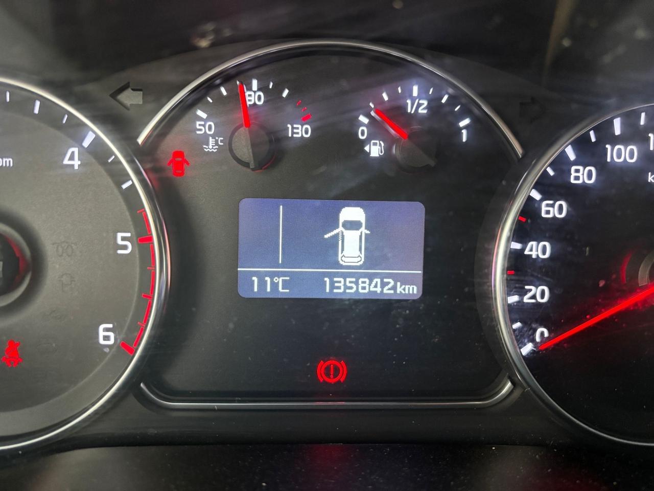 Kia Carens 1.7 CRDi 141 CV Platinum