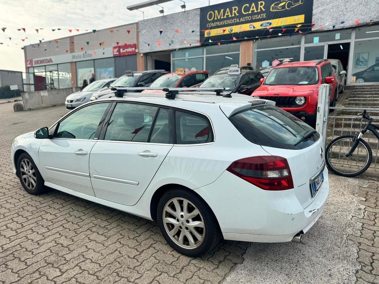 Renault Laguna 2.0 dCi SW 2010 GANCIO TRAINO