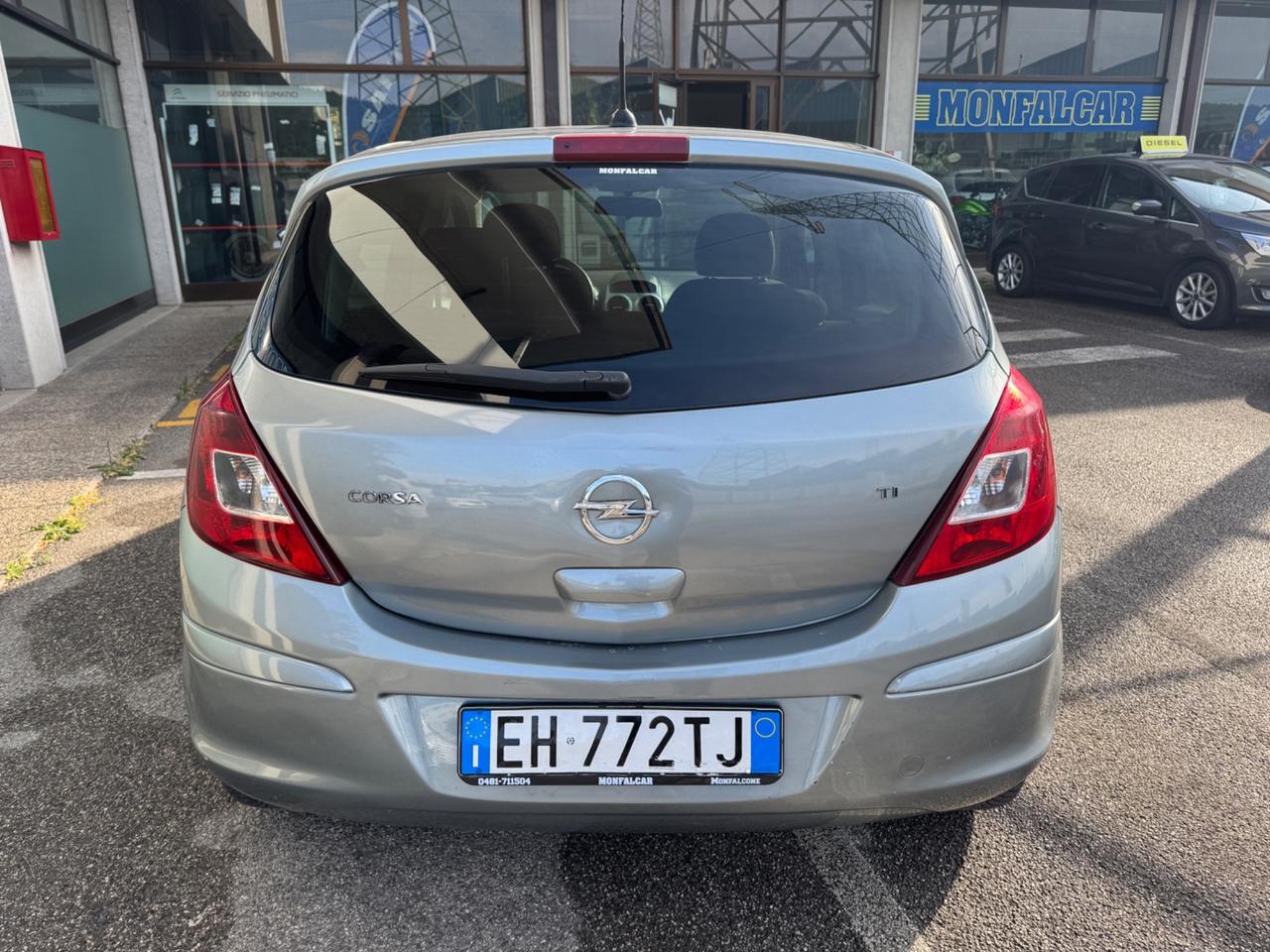 Opel Corsa 1.3 CDTI 95CV Elective 2011