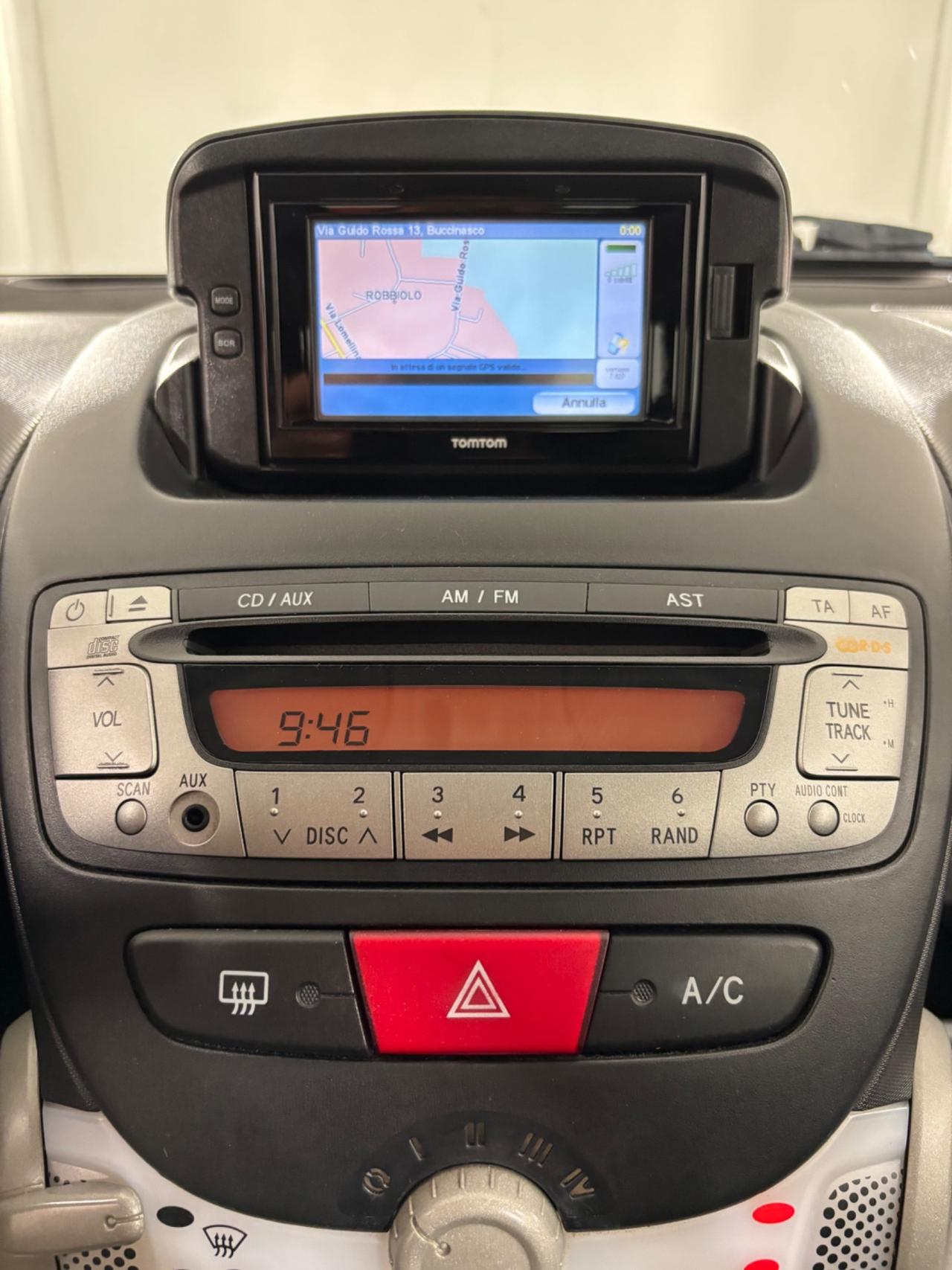 Toyota Aygo 1.0 12V VVT-i 5 porte Lounge Connect