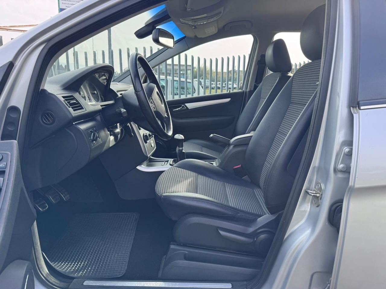 Mercedes-benz B 200 CDI Premium