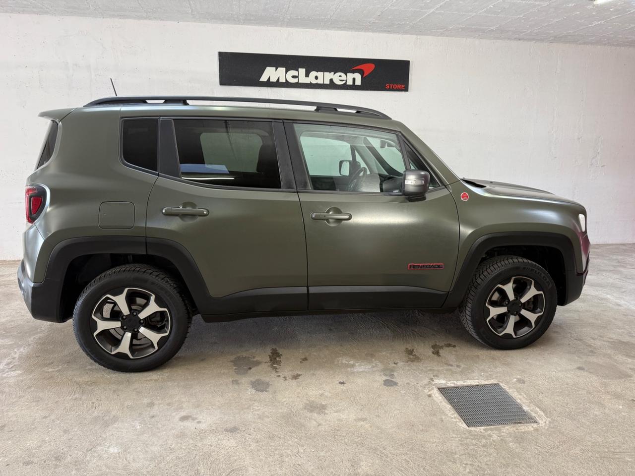 Jeep Renegade 2.0 Mjt 170CV 4WD Active Drive Low Trailhawk